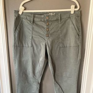 Universal Thread Chino style pants-ultra comfy!